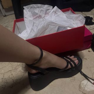 (Category: ) located in . Submitted by khloo__ (Listing ID 1442790866, Image 1). Description: .