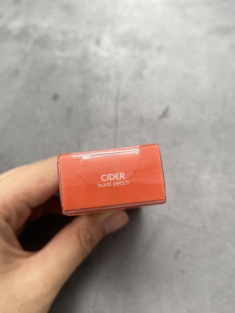 Colourette juicy lip stain (Category: Makeup) located in Quezon City. Submitted by vintagebymatilde (Listing ID 1442793875, Image 2). Description: Colourette juicy lip stain in the shade cider (burnt peach).