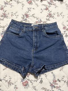(Category: ) located in . Submitted by quiches (Listing ID 1442731875, Image 1). Description: .