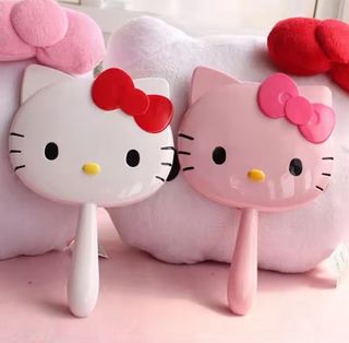 (Category: ) located in . Submitted by buysellcloset (Listing ID 1442898310, Image 1). Description: .