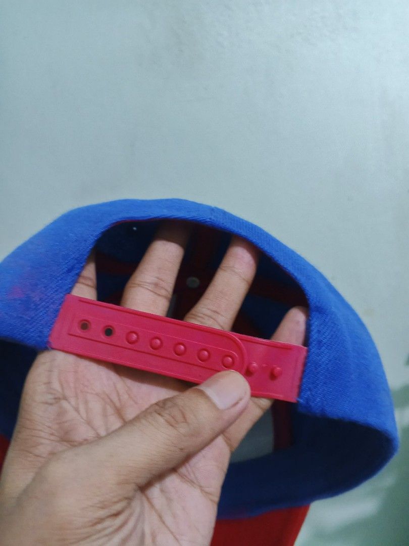 Disney marvel comics captain America shield baseball hat cap snapback (Category: Caps & Hats) located in Caloocan City. Submitted by shsgoods (Listing ID 1442742252, Image 3). Description: location: Karuhatan Valenzuela City.
