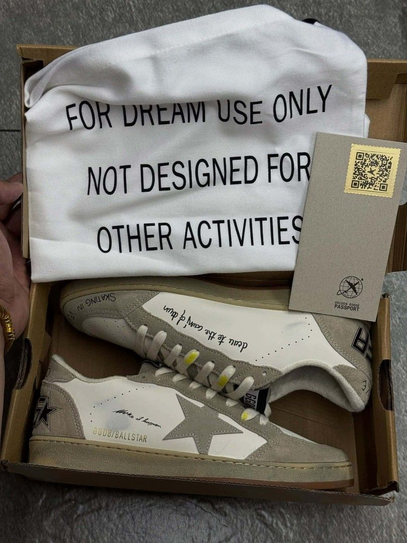 Golden Goose Ballstar 🥵🥶😍 (Category: Sneakers) located in Manila. Submitted by josier_181 (Listing ID 1442810847, Image 1). Description: Pm for more details📩 I can provide Cash On Delivery or gcash payment along metro Manila some parts of Luzon other place like province cod or cop Via Lbc, J&t, Jr's. If that's not what's delivered Please return it to the rider. Thank you and Godbless 🙏🙏🙏🙏.