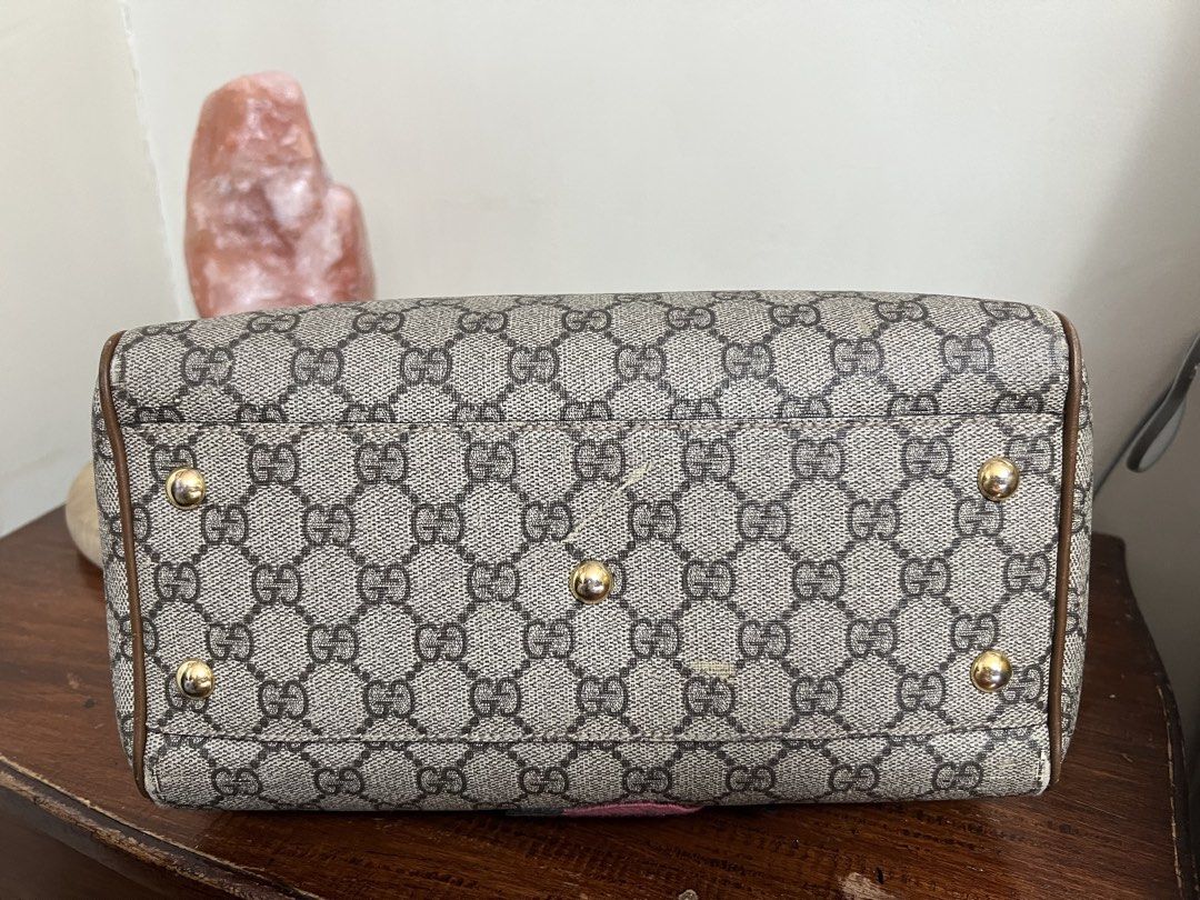 Gucci Monogram Butterfly Speedy Boston Bag (Category: Luxury Bags & Wallets) located in Manila. Submitted by iaaaaamtc (Listing ID 1442807576, Image 3). Description: .