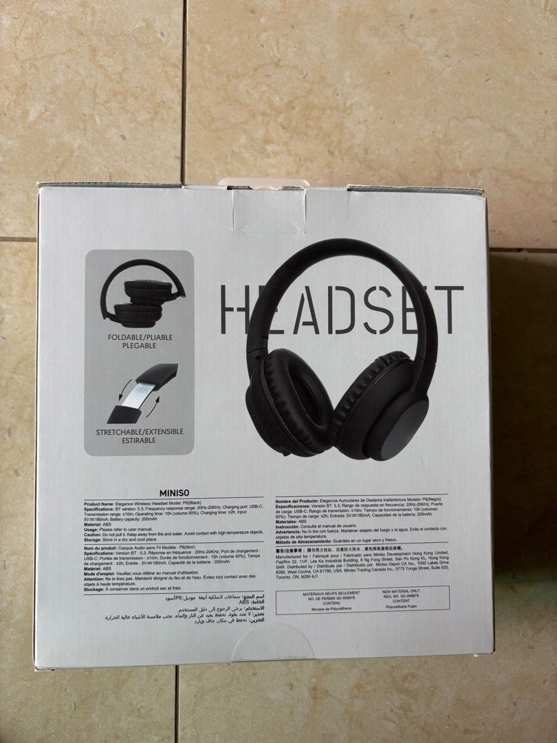 headset （分類：頭戴式/罩耳式耳機）位於 Hong Kong。 由 livecrystal.37a80c 提交（商品編號 1442922716，圖片 3）。簡介： 全新的headset。