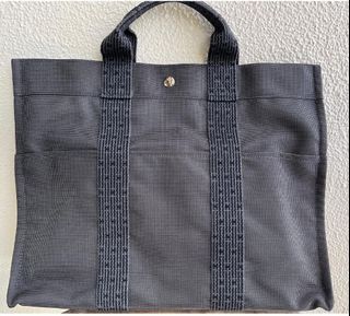 （分類：）位於 。 由 nboxer352 提交（商品編號 1442770816，圖片 1）。簡介： 。
