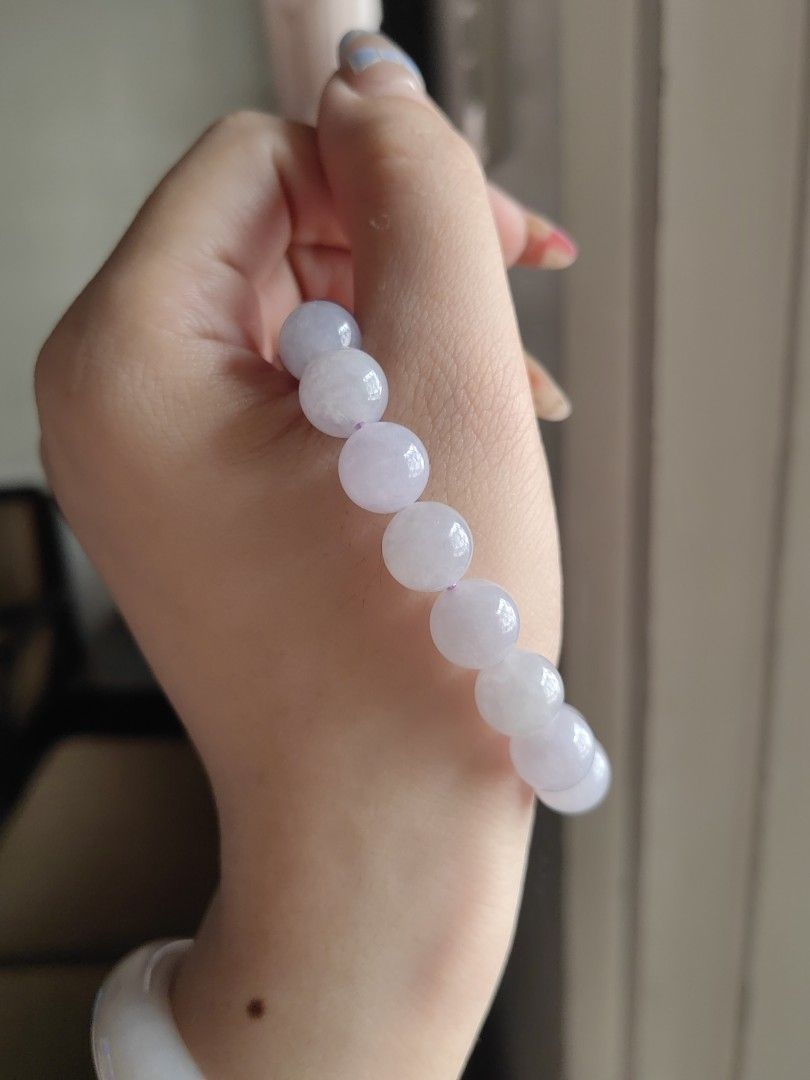 Icy Burma Jadeite light lavender 10mm, 16.5cm (Category: Bracelets) located in Manila. Submitted by givesomespace (Listing ID 1442800944, Image 1). Description: 💜price is firm and final 💜10mm, 16cm+ with certificate 💜natural jadeite light lavender 💜comes with cert, box & jewelry pouch.
