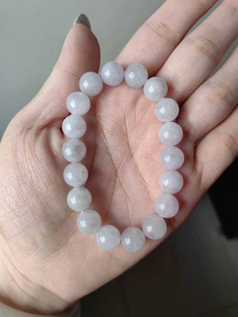Icy Burma Jadeite light lavender 10mm, 16.5cm (Category: Bracelets) located in Manila. Submitted by givesomespace (Listing ID 1442800944, Image 3). Description: 💜price is firm and final 💜10mm, 16cm+ with certificate 💜natural jadeite light lavender 💜comes with cert, box & jewelry pouch.
