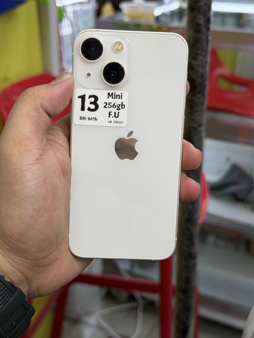 iPhone 13 Mini 256GB 96%BH Openline 99%smooth No issues (Category: iPhone 13 Series) located in San Juan City. Submitted by saabangadgetshop (Listing ID 1442892429, Image 2). Description: Onhand | Pre-owned iPhone 13 Mini 256GB OPENLINE Battery Health 96% NO HIDDEN ISSUES NO HISTORY OF REPAIR 99%Smooth TEST TO SAWA RESET ALL YOU WANT TEST ALL YOU WANT NOT REFURBISHED AUTHENTIC PHONE ALL WORKING (FREE 3UTOOLS) iPhones iPads only 🆓Freebies ✅Charge