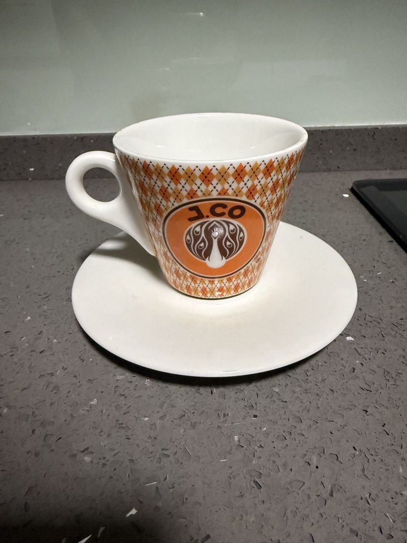 j.co Coffee Cup and Saucer Set477739044790620160