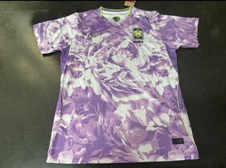 (Category: ) located in . Submitted by sgapparel (Listing ID 1442878852, Image 1). Description: .