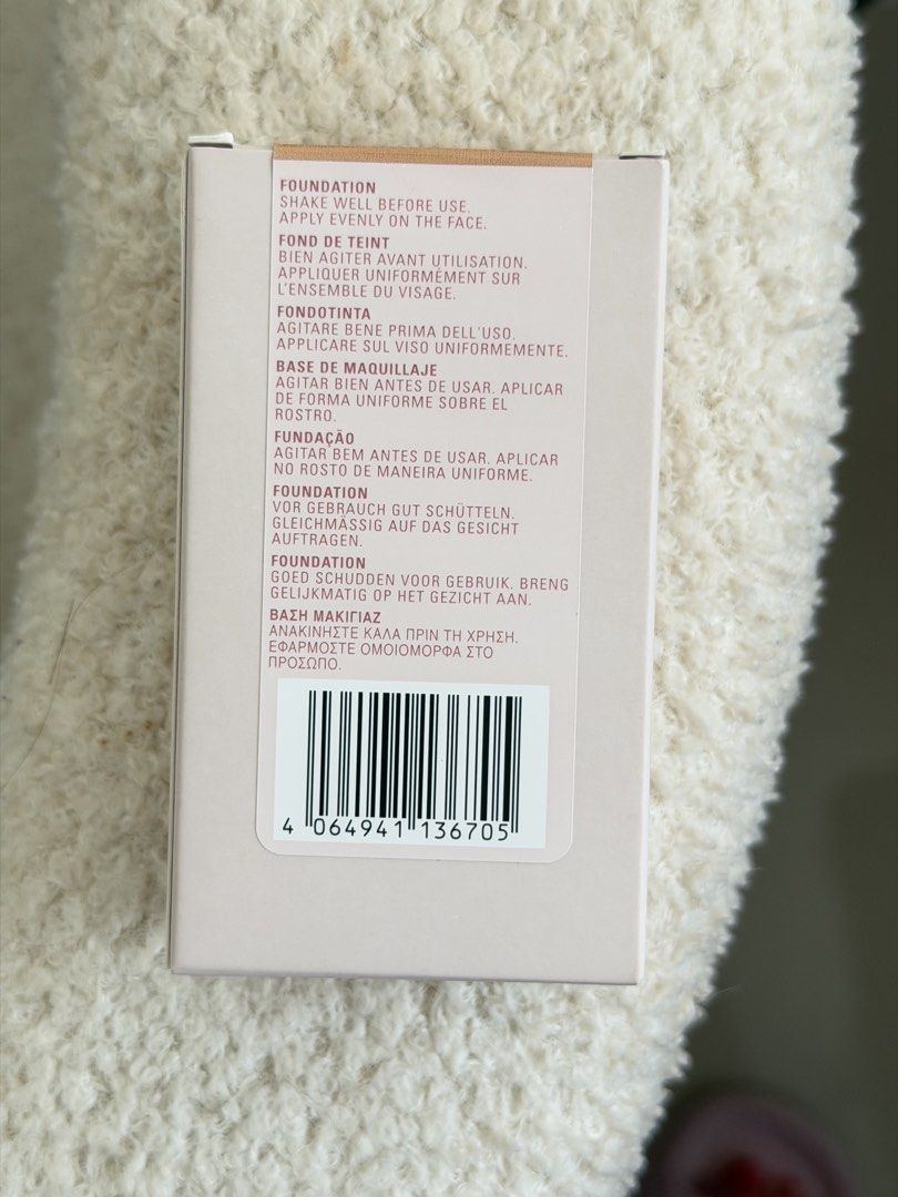 Kylie Cosmetics Skin Tint Blurring Elixir 4.5WN (Category: Makeup) located in Caloocan City. Submitted by ladyoftrop94829 (Listing ID 1442820550, Image 3). Description: - Kylie Cosmetics Skin Tint Blurring Elixir - Shade: 4.5WN - Formula: Fluid elixir that blurs the skin - Size: 1 fl oz / 30 ml - How to use: Shake well before use. Apply evenly on the face. - BRAND NEW. Sealed. RFS: this is my extra stock bought this Feb.