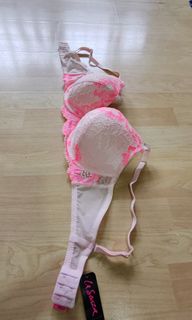(Category: ) located in . Submitted by juzz4u (Listing ID 1442777300, Image 1). Description: .