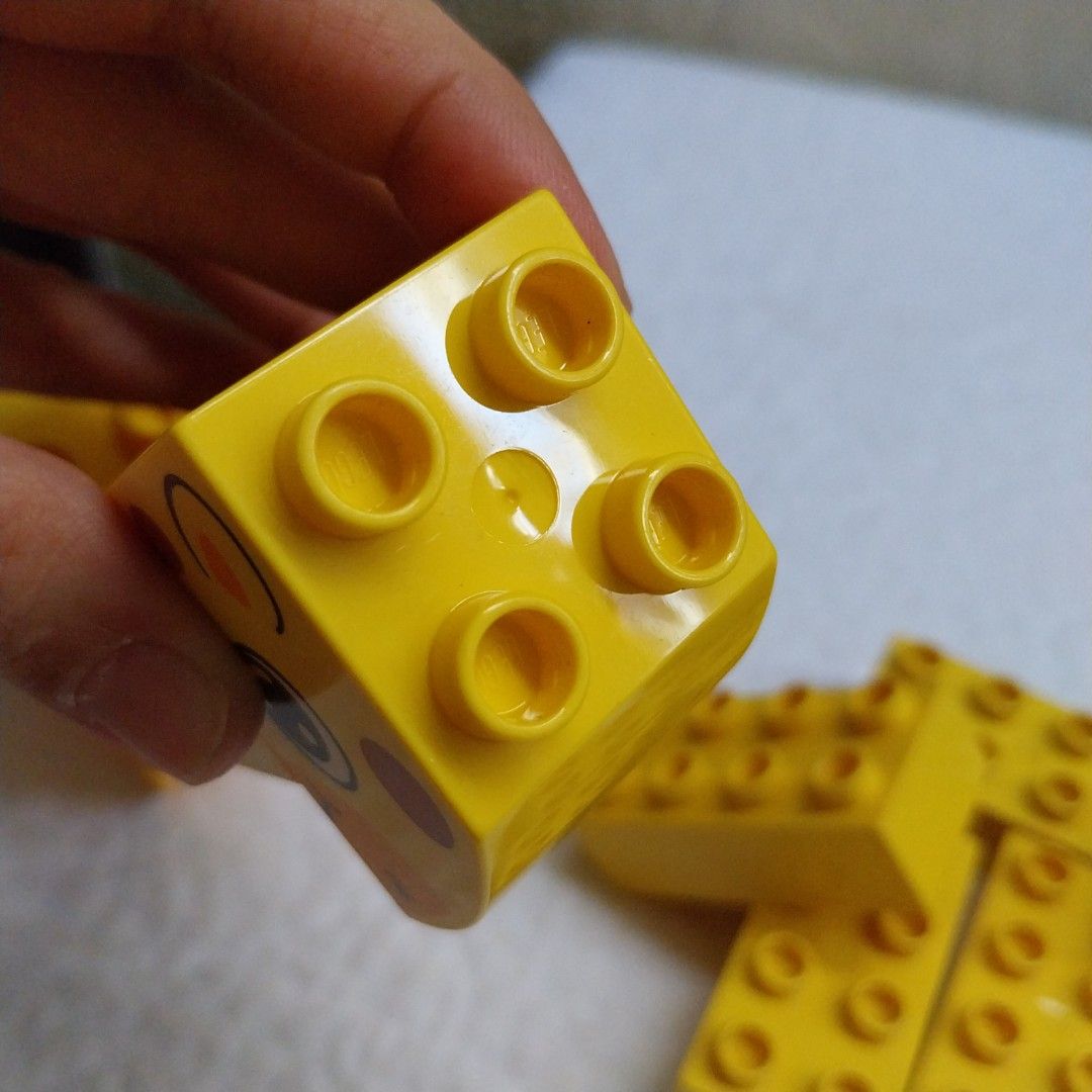 Lego Duplo Creative Animal Giraffe Yellow Bricks (Category: Lego & Building Sets) located in Caloocan City. Submitted by mariecarlaph (Listing ID 1442777966, Image 2). Description: P300 Take all 13 pcs FREE Shipping min. spend of P999!✨️ JnT every Sundays or Lalamove daily (if feasible). Fixed sf NCR P105 Luzon P120 VisMin P180.