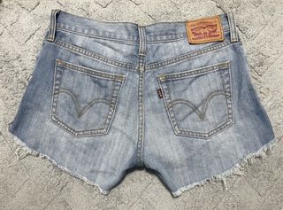 (Category: ) located in . Submitted by retrocebu (Listing ID 1442915812, Image 1). Description: .