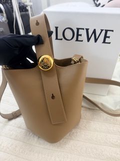 (Category: ) located in . Submitted by bbagsandpreloved (Listing ID 1442808776, Image 1). Description: .