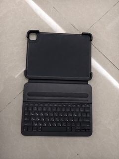 Logitech Slim Folio Pro iPad Pro Keyboard Case487440680223385600