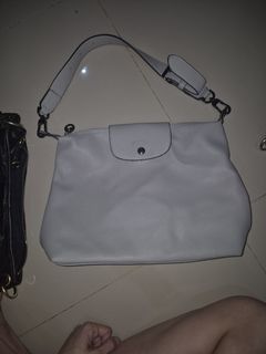 (Kategori: ) berada di . Dikirim oleh make_you_up (ID iklan 1442842242, Gambar 1). Deskripsi: .