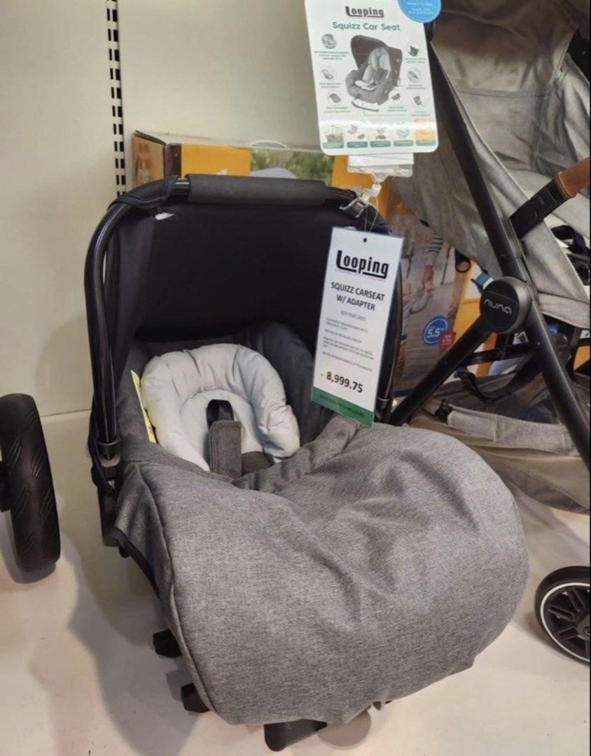 Looping Car Sear Carrier 0+ months (Category: Car Seats) located in Cavite. Submitted by purgingmycloset888 (Listing ID 1442806832, Image 3). Description: FOR SALE! Looping Squizz 3 Car seat from 0-9 months old with adapter, compatible to Looping Squizz Stroller. Slightly used. Selling for ₱3,500 only! Slightly negotiable (bought for ₱9,000 @ Mall of asia) Rfs: outgrown For more details pls check photos. Pick up/ lalamove okay! ☺️.