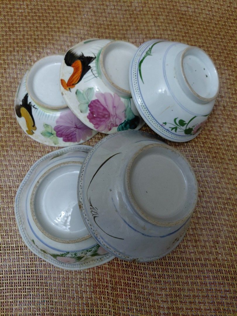 Lot of old used bowls
