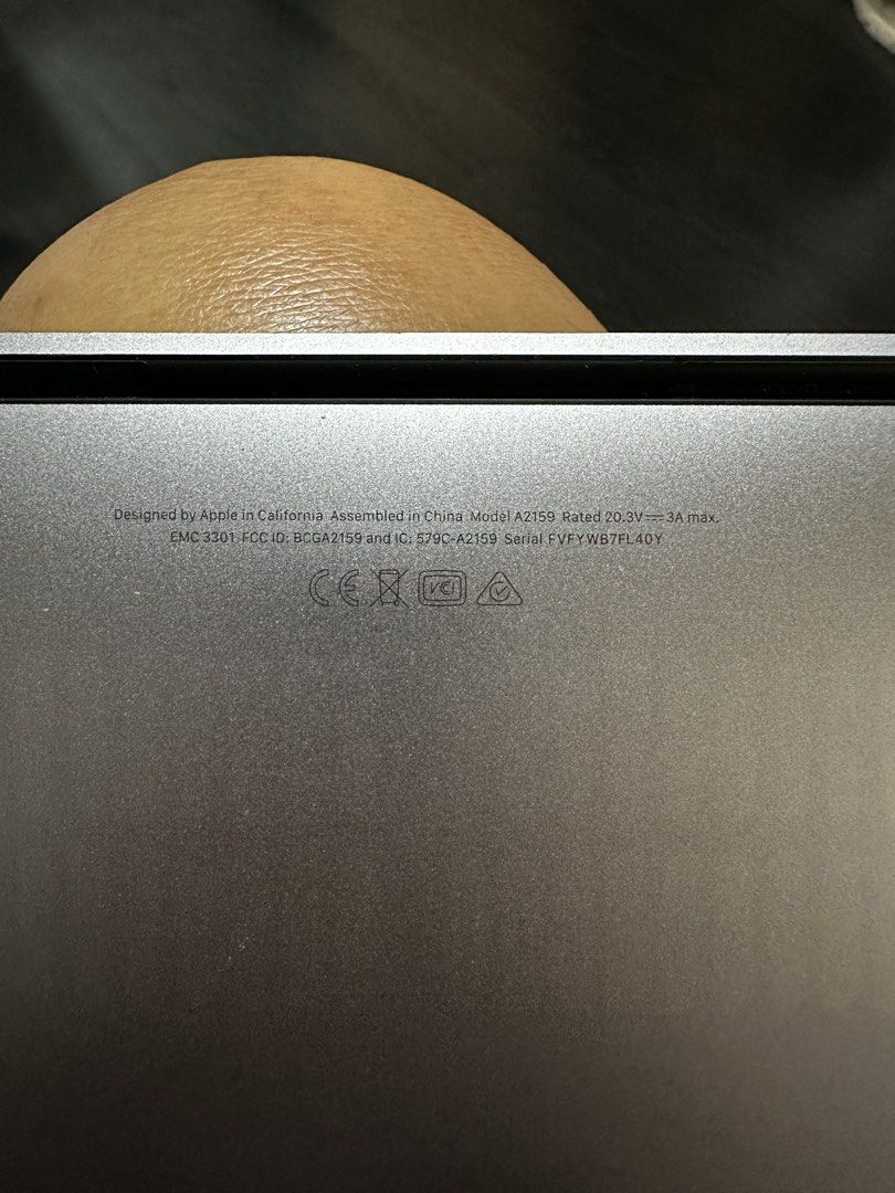 MacBook Pro 13 Inch 2019477399447158149122