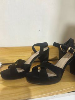 (Category: ) located in . Submitted by heartfilia.lucy (Listing ID 1442852176, Image 1). Description: .