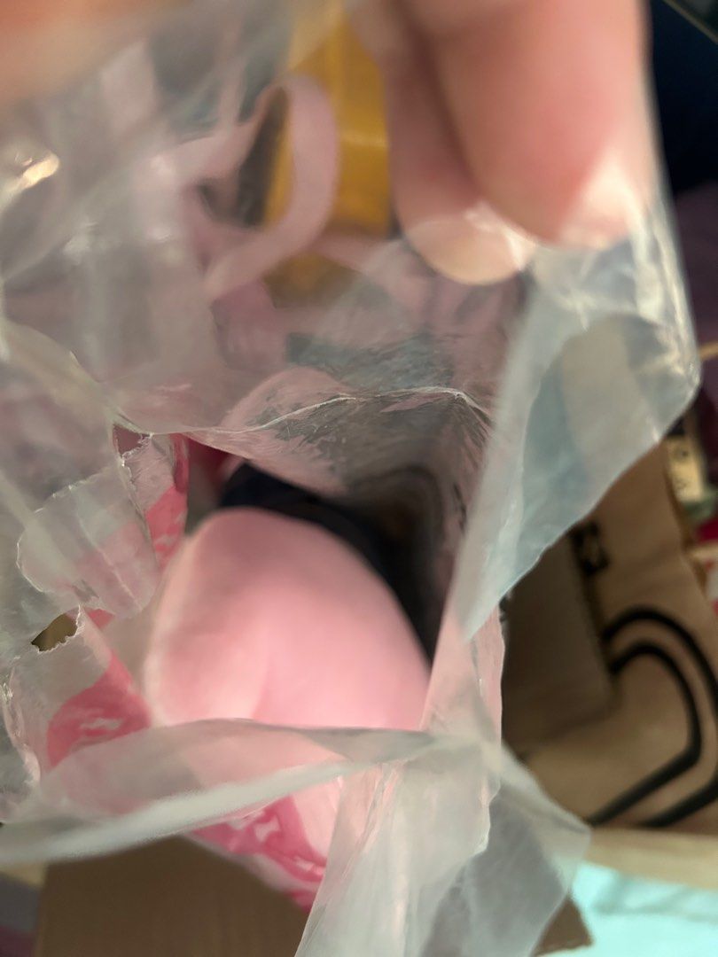 Mcdonalds Hello Kitty Colorful Seasons (Category: Plushies & Soft Toys) located in Manila. Submitted by zscollectibles (Listing ID 1442808007, Image 3). Description: Rare/Vintage 2001 McDonald's Hello Kitty Colorful Seasons plush toys. Nagbakbak si autumn, si spring nag opened yung packaging half opened ganun. As is. WYSWYG. Please read before messaging. Thank you. ❗️No return no exchange. Actual item posted. ❗️No haggling. LP Posted. ❗️No cancel