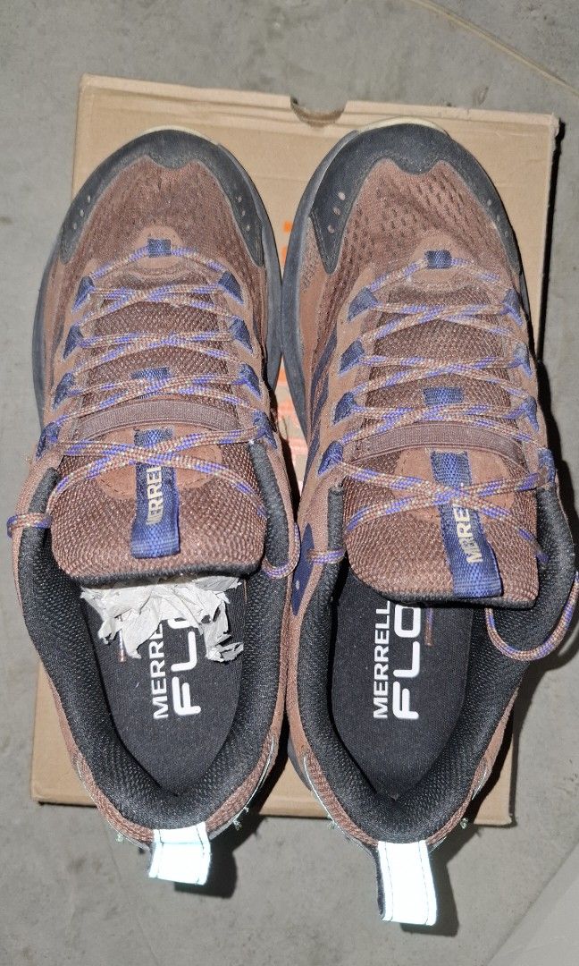 Rush Merrell Moab Speed 2 Hiking Shoes US 9 (Category: Casual Shoes) located in Malolos. Submitted by nyarf (Listing ID 1442746250, Image 2). Description: Used once sa Mt. Ulap Almost brand new Good for any trail since it is moab line Limited edition color Water resistant not waterproof. no goretex.