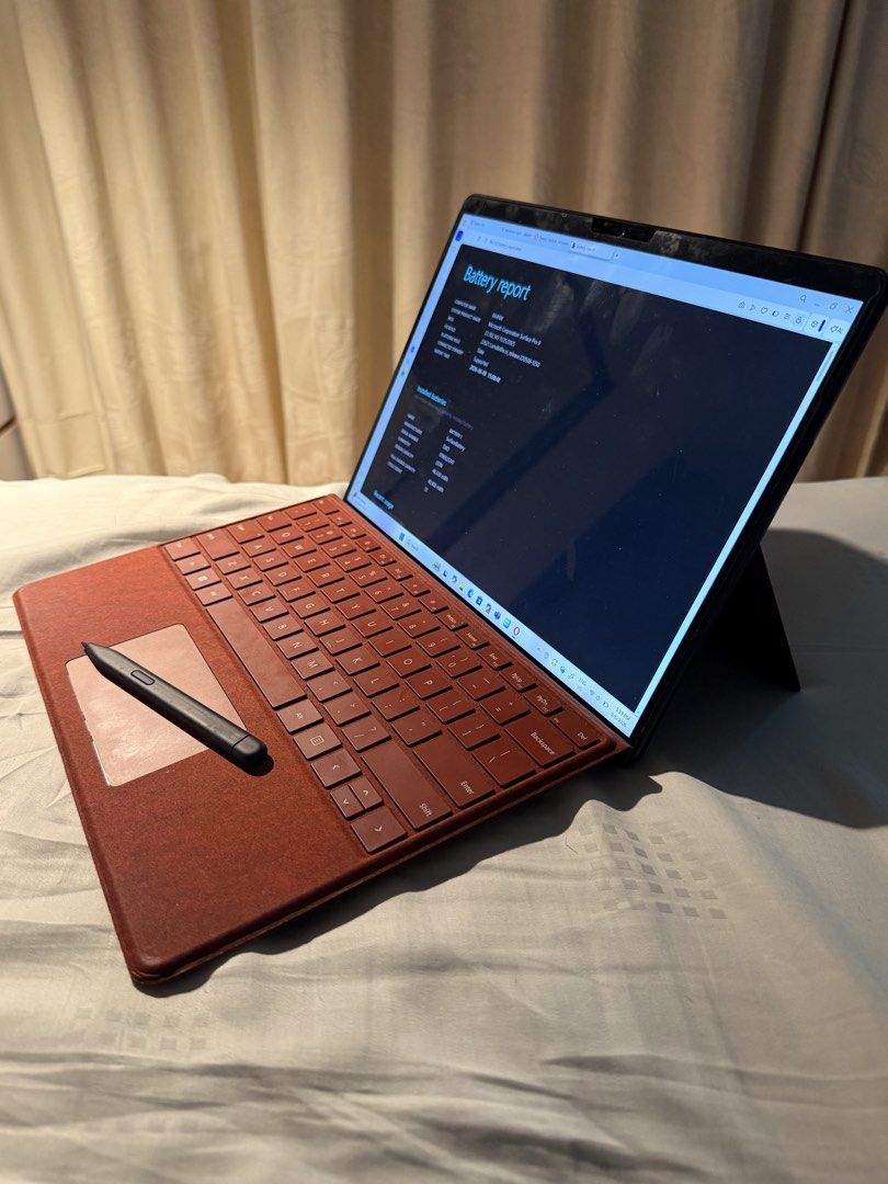 Microsoft Surface Pro 9 12th Gen Intel Core i5 8GB RAM 256GB Graphite477518930578647041