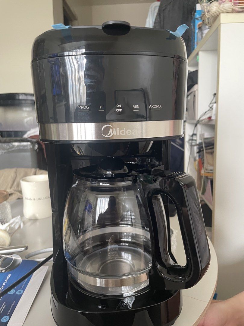 Midea Coffee Maker (Category: Coffee Machines & Makers) located in Manila. Submitted by johnille (Listing ID 1442794701, Image 2). Description: ⚠️PAKIBASA MABUTI⚠️ - Actual pics posted - Brand New ( napanalunan sa raffle) - selling for 1,800+SF (SRP is 2,395) - RFS: not needed ‼️NO RETURN/NO EXCHANGE‼️ .