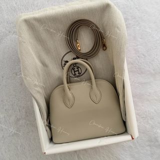 （分類：）位於 。 由 chanshin_hermes 提交（商品編號 1440478928，圖片 1）。簡介： 。