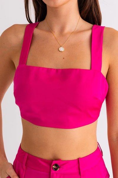 Missguided Cropped Pink Halter Top (Category: Sleeveless) located in Quezon City. Submitted by sophias.closet25 (Listing ID 1442826947, Image 1). Description: .