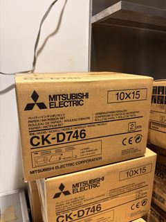 （分類：）位於 。 由 cosmicwolf_7222bf 提交（商品編號 1442754210，圖片 1）。簡介： 。
