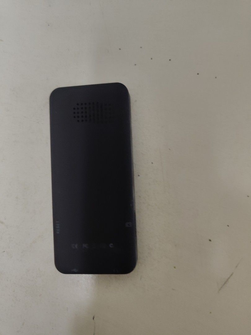 MP3 player with Bluetooth function (Category: Portable Music Players) located in Singapore. Submitted by longsf01 (Listing ID 1442831211, Image 1). Description: MP3 player seldom used. Bluetooth function included. can connect wirelessly to Bluetooth ear phone. SD card not provided. can used 16-32 GB SD card. condition almost new..