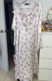 (Category: ) located in . Submitted by eayna_ (Listing ID 1442788059, Image 1). Description: .