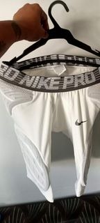(Category: ) located in . Submitted by nikeprelove (Listing ID 1442844759, Image 1). Description: .