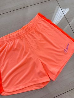 (Kategori: ) berada di . Dikirim oleh preloved2ei (ID iklan 1442860978, Gambar 1). Deskripsi: .