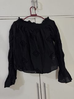 (Category: ) located in . Submitted by nd.clothing (Listing ID 1442805875, Image 1). Description: .