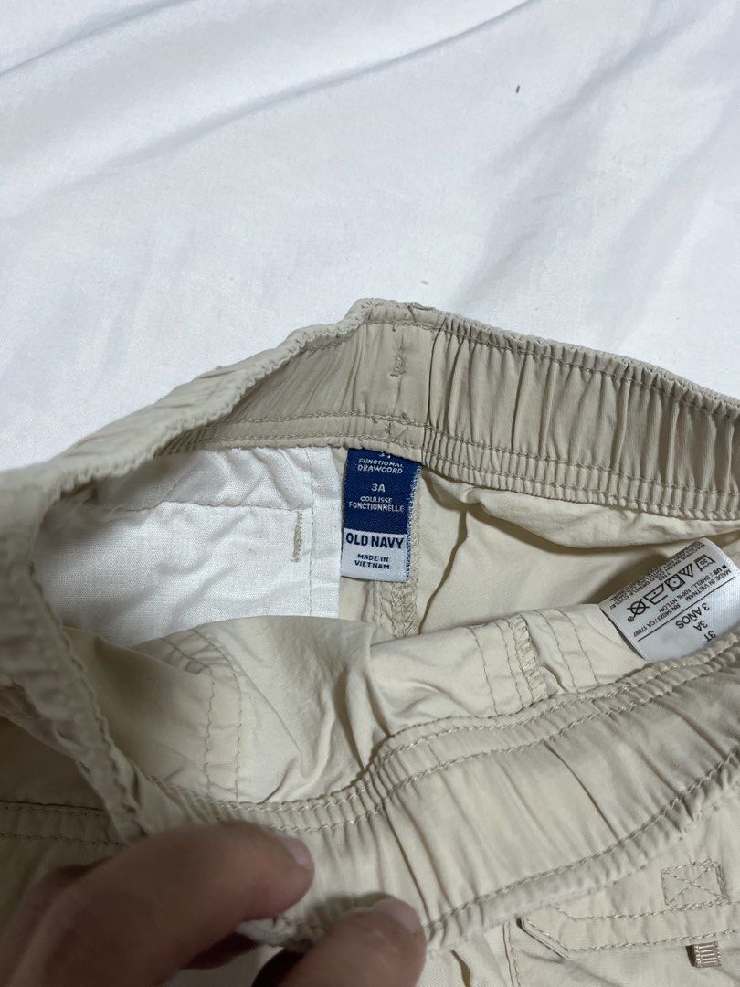Old Navy shorts presko size 3T (Category: Babies & Kids Fashion) located in Cavite. Submitted by paula3 (Listing ID 1442733676, Image 2). Description: .