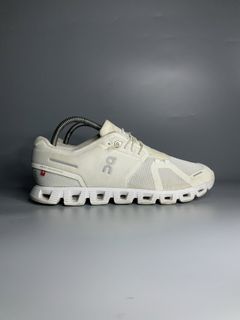 (Category: ) located in . Submitted by kalye_footwear (Listing ID 1442908905, Image 1). Description: .