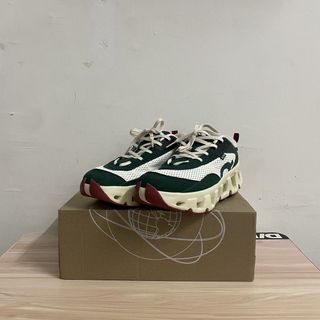 (Category: ) located in . Submitted by reworn.item (Listing ID 1442858076, Image 1). Description: .