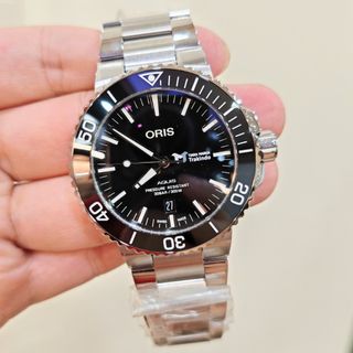 (Category: ) located in . Submitted by anotherwatchstore (Listing ID 1442782275, Image 1). Description: .