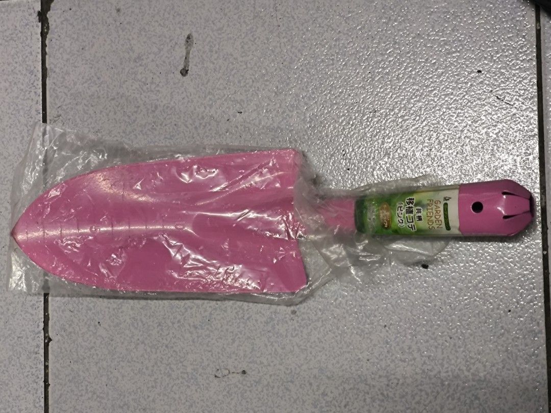 Pink Gardening Trowel with Ergonomic Handle (Category: Gardening Tools & Ornaments) located in Angeles City. Submitted by yellowbrickstore (Listing ID 1442767305, Image 1). Description: - Pink gardening trowel - Great for planting and digging - Comfortable grip handle - Comes in original plastic packaging - Useful for your gardening needs - Easy to use for small gardening tasks shipping via jnt express Saturday sked only Friday cut off pick up AC