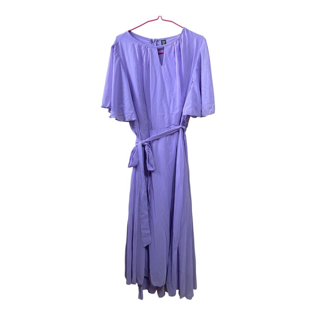 Plus Size Lavender Flutter Sleeve Belted Maxi Dress (Category: Dresses) located in Quezon City. Submitted by nixieeee (Listing ID 1442831223, Image 1). Description: - Flowy lavender maxi dress - Flutter sleeves - Tie belt at the waist - High-low hemline - Versatile: Great for events or casual outings - Comfortable and chic design 2xl. Very nice in actual.