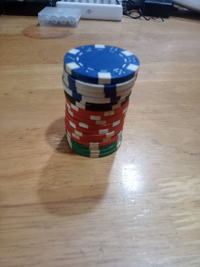 Poker Chips Set - Assorted Colors (Category: Board Games & Puzzles) located in Makati City. Submitted by pardsroman (Listing ID 1442757660, Image 2). Description: - Complete poker chip set for your game nights! - Includes chips in red, blue, green, black, and white. - Perfect for casual play or as a replacement set. - Standard size and weight for a realistic feel..