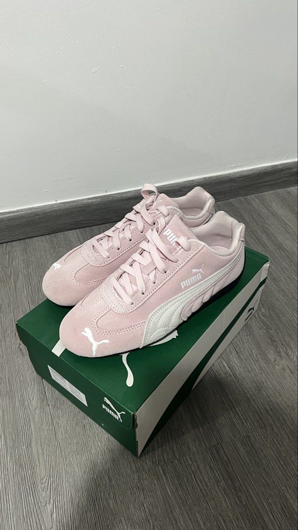 Puma Pink Speedcat (Category: Sneakers) located in Makati City. Submitted by happysundae (Listing ID 1442786249, Image 1). Description: Puma Pink Speedcat JP24 Like New (used twice) Few small brown spots (barely noticeable) Comes with box Bought from footlocker for ₱7100.