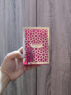 (Category: ) located in . Submitted by originalperfumesandbags (Listing ID 1442735733, Image 1). Description: .