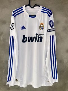 (Category: ) located in . Submitted by calcio_sport_jersey (Listing ID 1442911350, Image 1). Description: .