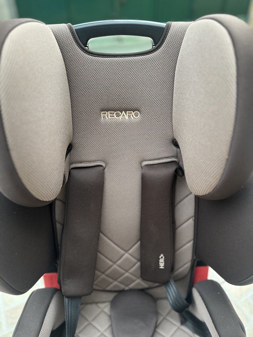 RECARO Car Seat (Category: Car Seats) located in Malabon City. Submitted by love2shopmanila (Listing ID 1442740755, Image 2). Description: lightly used — good as new.