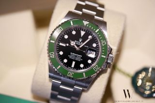 （分類：）位於 。 由 thewatchandjewelleryshopltd 提交（商品編號 1442830198，圖片 1）。簡介： 。