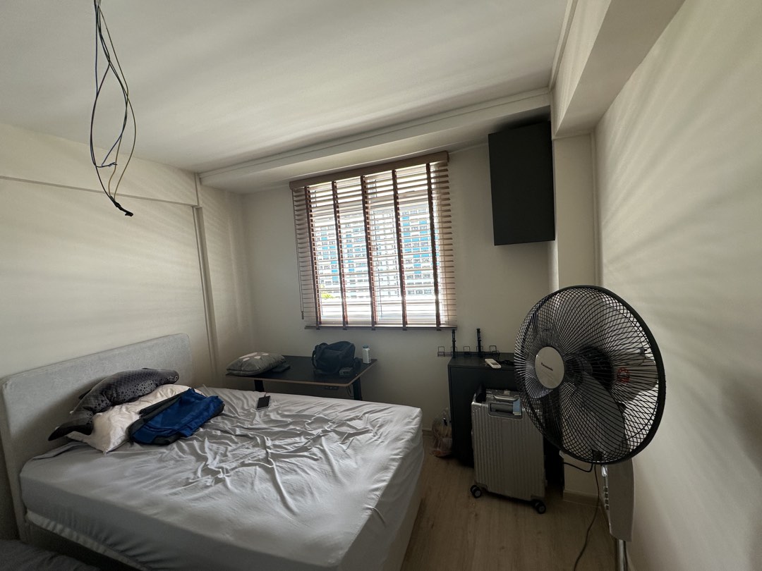 (Category: ) located in . Submitted by cheapcheepchick (Listing ID 1442125631, Image 1). Description: .